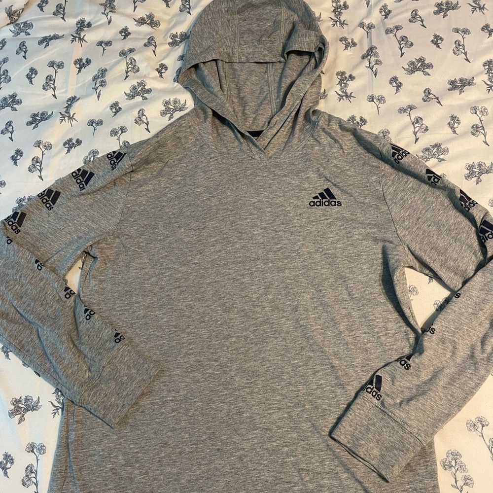 Adidas long sleeved hoddie